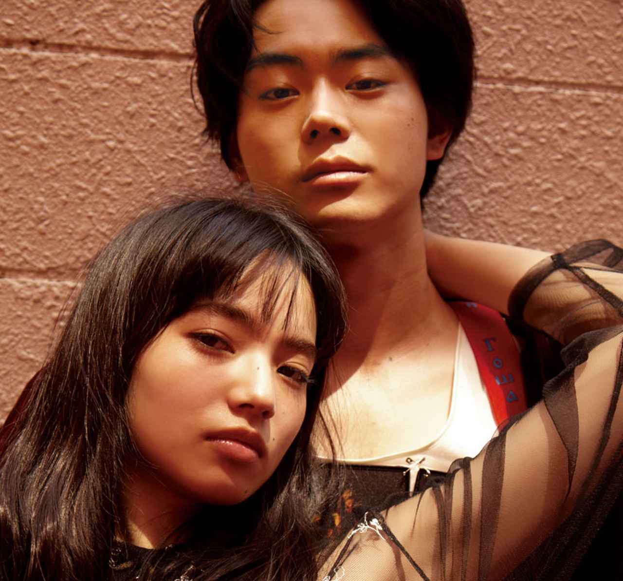 菅田将暉　小松菜奈　写真集　FF0921 値下げ中 Amazon.co.jp: 小松菜奈 菅田将暉 写真集 #FF0921 by PIEZOGLYPH