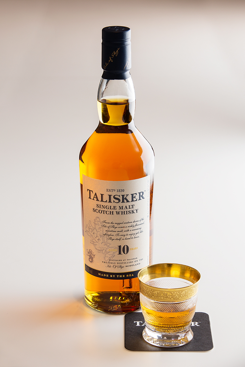 shimaji 島地勝彦 ウイスキー whisky サロン・ド・シマジ」のバトラーはモスクワでウイスキーに開眼
